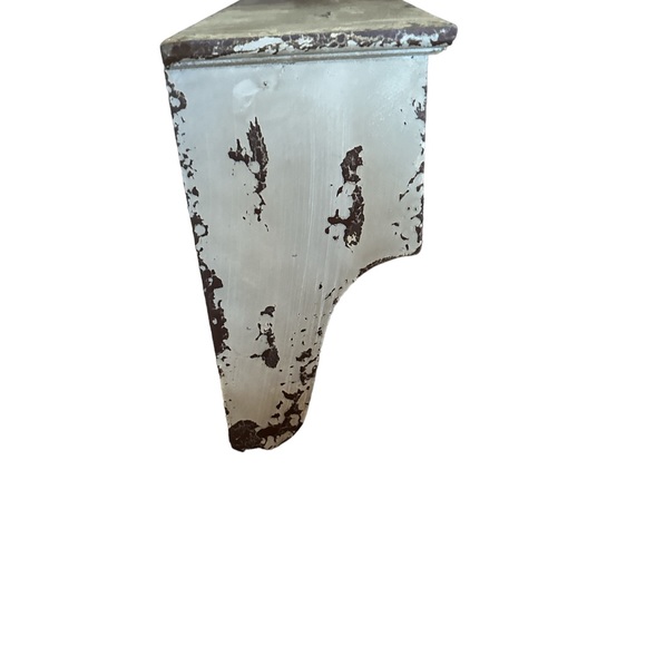 Rustic decor shelf with 4 metal removable baskets with 1-2-3-4 on baskets NWT - Picture 10 of 15